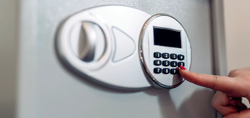 Jewelry Safe Cracking in Montecito, California